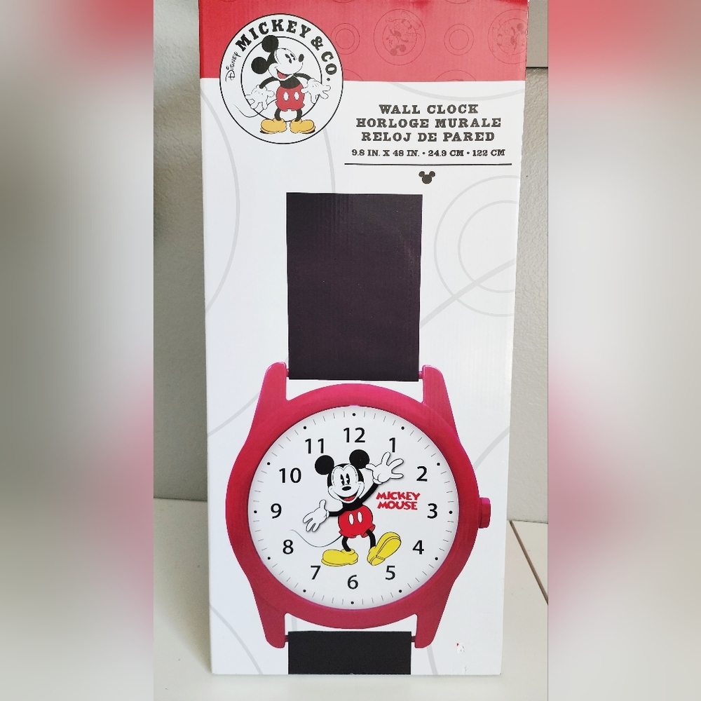 Disney Mickey Mouse Wall Clock (Watch)
